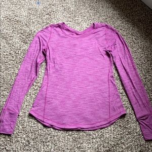 Lululemon long sleeve workout tee size 8